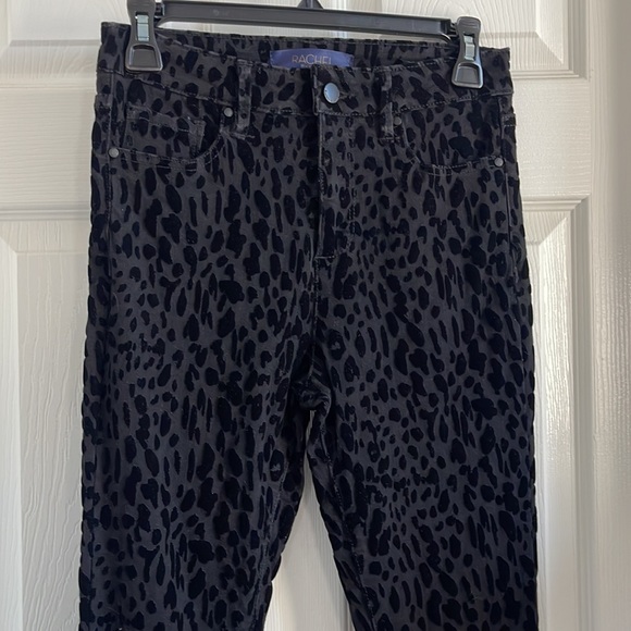 Black Cheetah Print Textured Skinny Jean Pants - Picture 3 of 5